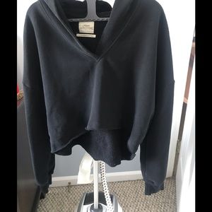 Women’s cropped hooded sweatshirt